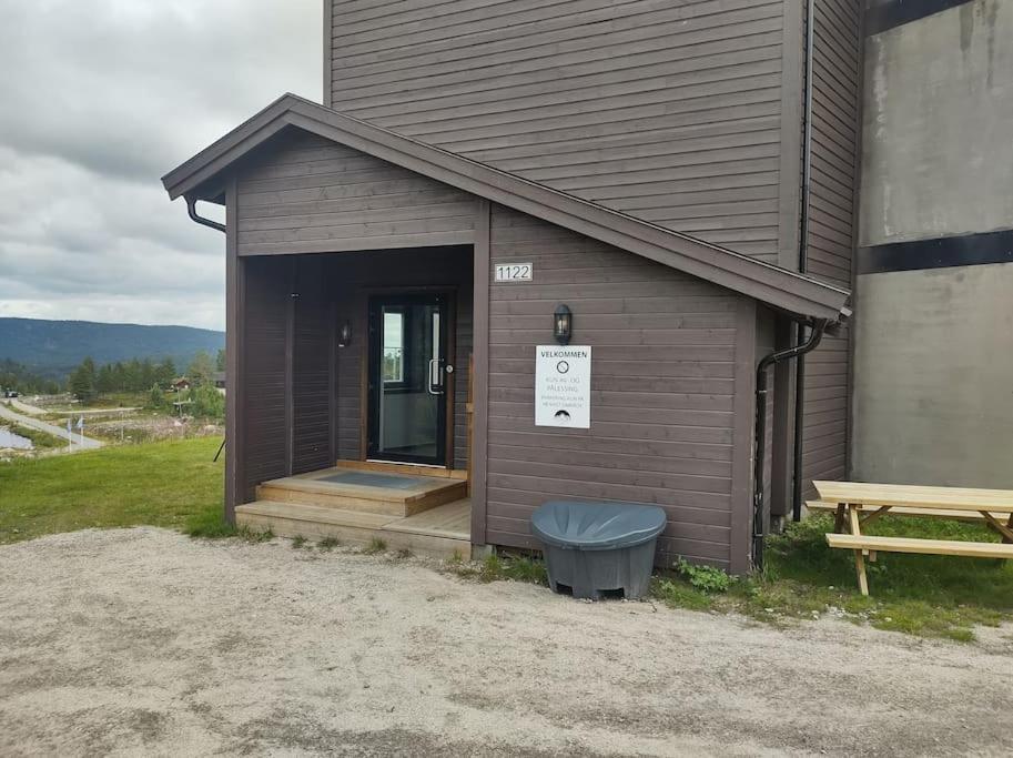 Utleieleilighet 4 Sengeplasser Ski Inn Og Ut Drangedal Exterior foto